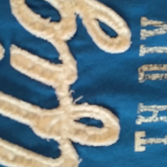 Tommy Hilfiger TShirt - Picture 5 of 5